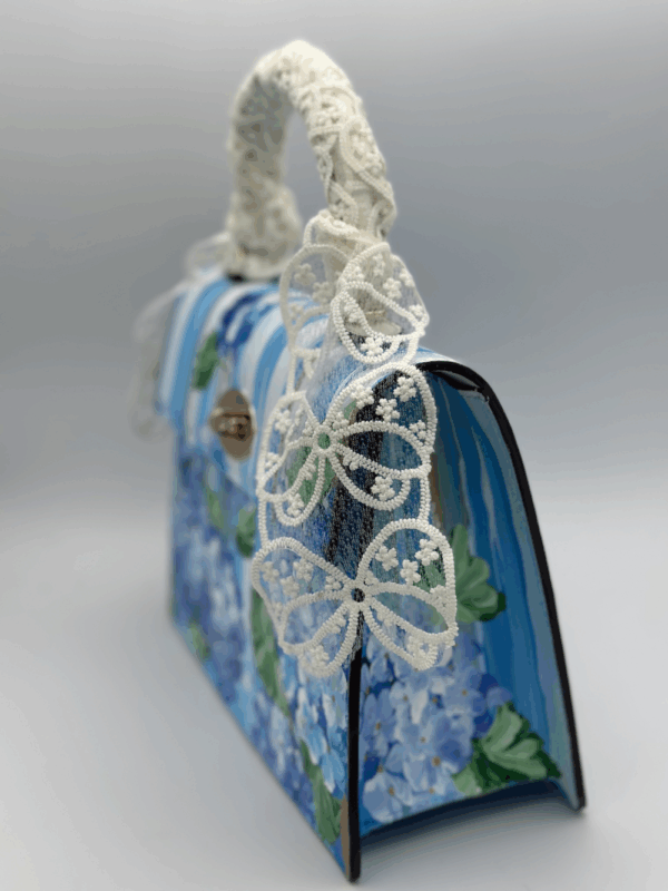 Coastal Charm - Image 3