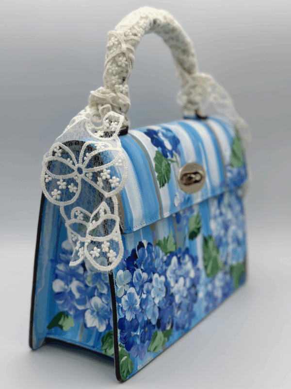 Coastal Charm - Image 5